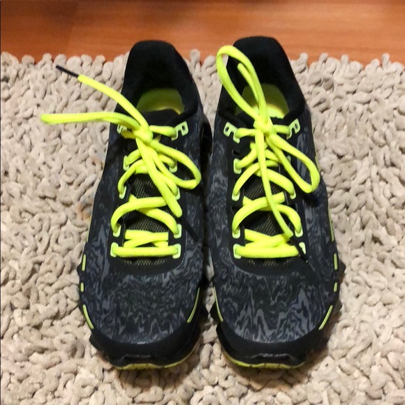 under armour shoes size 7